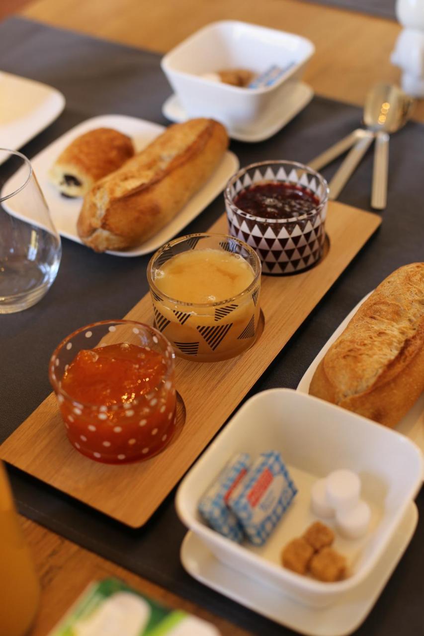Les Reves De Flamboin Bed and Breakfast Gouaix Εξωτερικό φωτογραφία