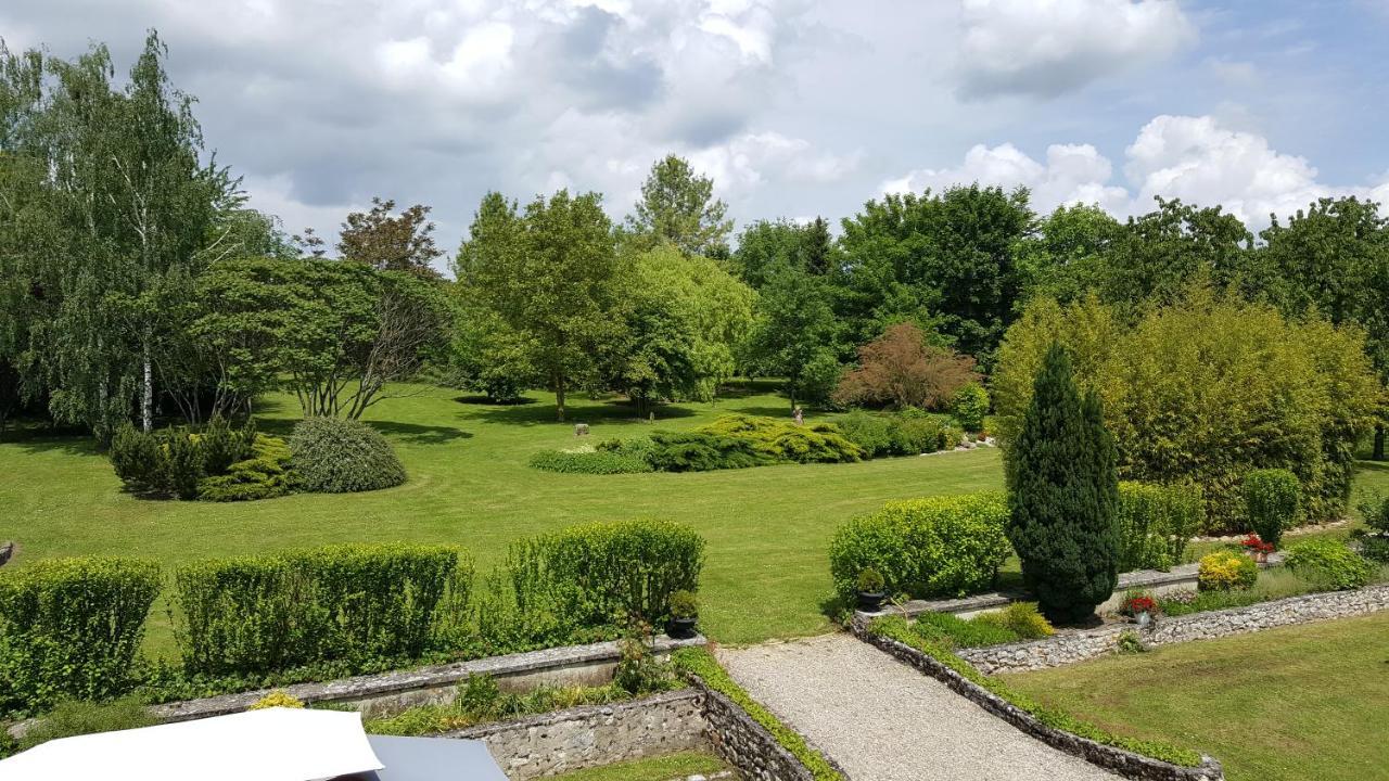Les Reves De Flamboin Bed and Breakfast Gouaix Εξωτερικό φωτογραφία